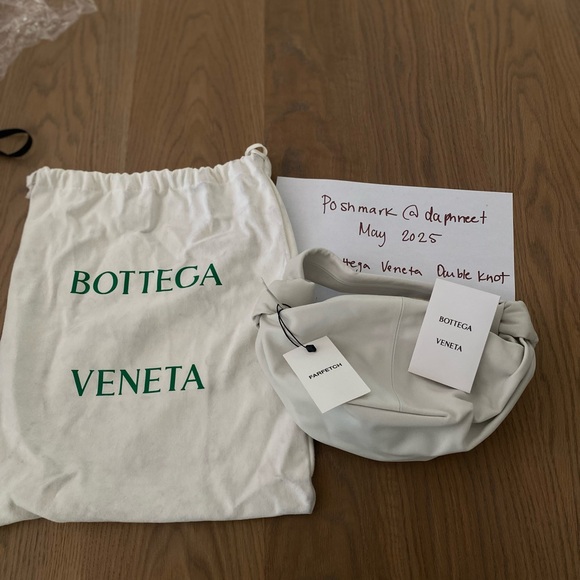 Bottega Veneta Double Knot Bag in white - NEW - Picture 4 of 5